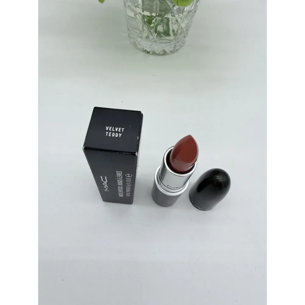 MAC Matte Lipstick VELVET TEDDY - 0.10oz./3g